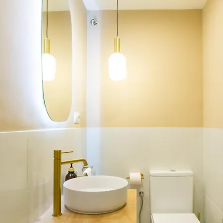 Boutique Flat Sea Views * بينالماذينا