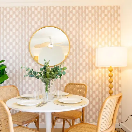 Boutique Flat Sea Views * بينالماذينا
