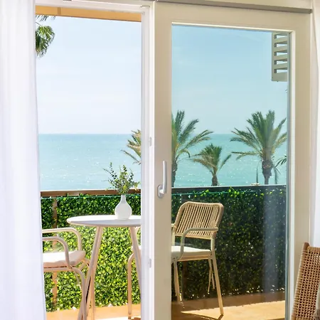 Boutique Flat Sea Views بينالماذينا
